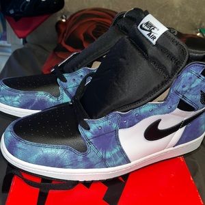 Jordan Retro 1s